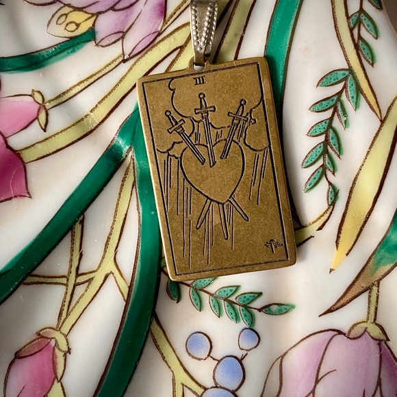 Tarot Card Pendants (3 of Swords, Hermit) - Picture 5 of 6